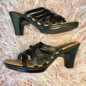 Cloudwalker by Avenue black heels 10w